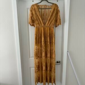 Boho Lace Goldenrod Yellow Dress / Romper Size Small EUC